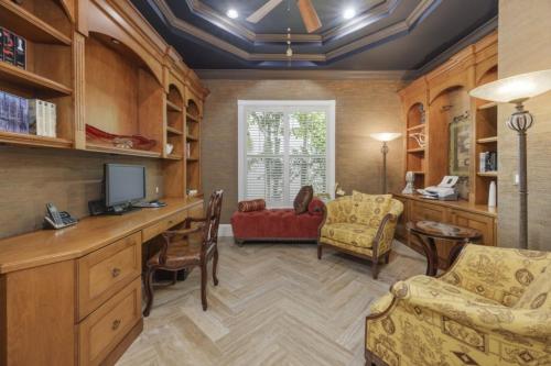 Ruang duduk di IL Paradiso Perduto home