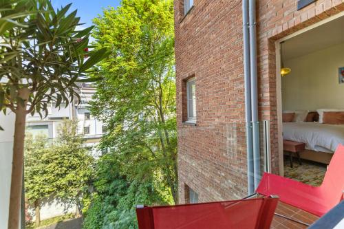 Κήπος έξω από το Central & luminous apartment