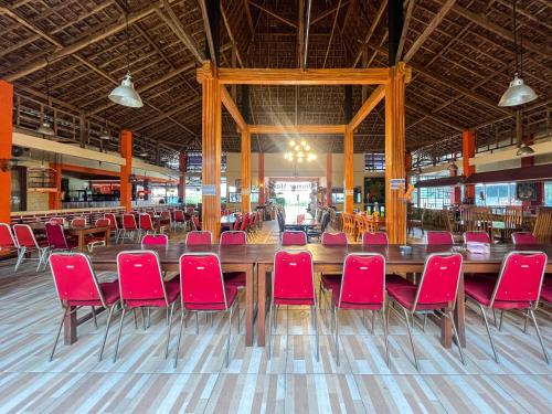 Restaurace v ubytování RedDoorz at Damar Mas Gunung Kelud Kediri