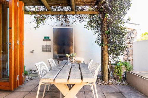 Φωτογραφία από το άλμπουμ του Langebaan Kite Cottages σε Langebaan