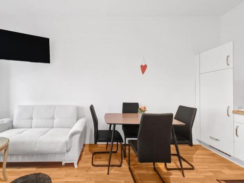 tabor strasse apartment