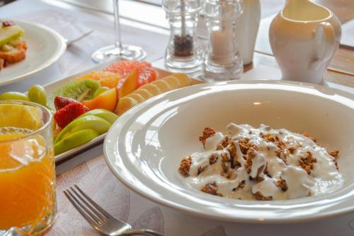 Jídlo v aparthotelu nebo okolí