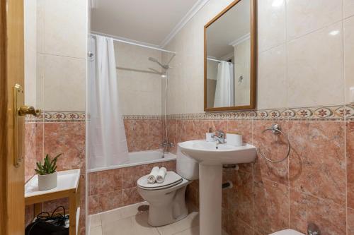 Vasallos apartment with AC and wifi