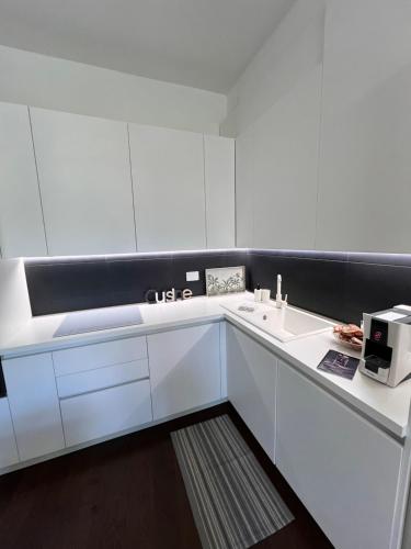 Panigale Deluxe Apartment photo 10