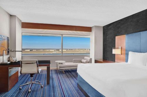 Grand Hyatt DFW Airport Image