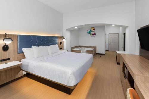 La Quinta by Wyndham San Antonio Northwest Image