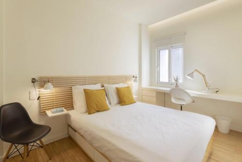 Charming 7th-Floor Apartment with Acropolis view