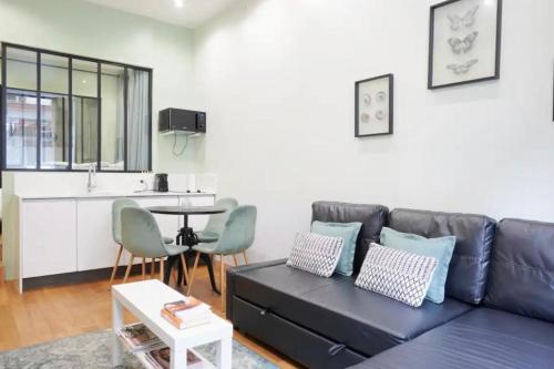 Photo de la galerie de l'établissement T2 with Wifi near Montmartre, à Paris