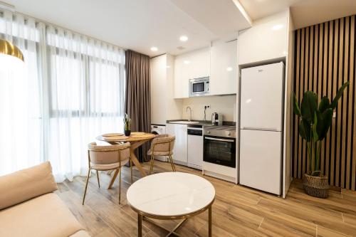 Cortes Suites by Concept Flats