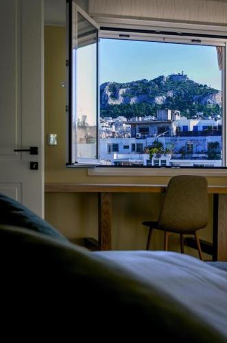 Smart Home Apartment next to Exarcheia Square