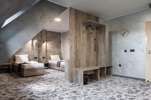 Un baño de RCR Einstein studios 2