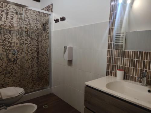 Bagno di Centro Sicilia Rooms-Suites & Terrace