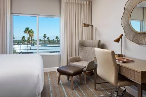HOTEL PASEO, Autograph Collectionにあるシーティングエリア