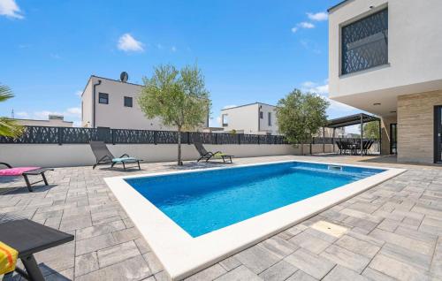 Stunning Home In Vodice With Wifi