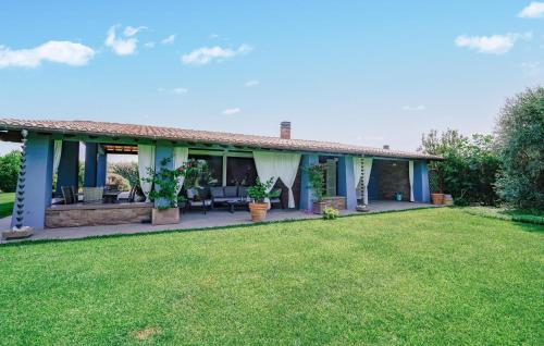 Κήπος έξω από το Amazing Home In Montalto Di Castro