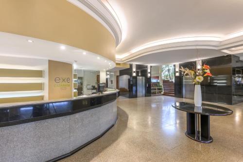 Ο χώρος του λόμπι ή της ρεσεψιόν στο Exe Hotel Cataratas