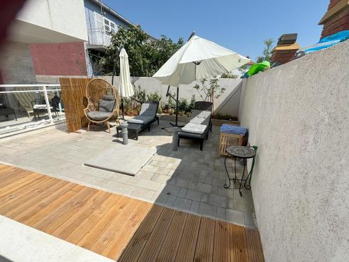 Balkoni atau teres di Vila Regina Apartment Paloma with Swimming Pool