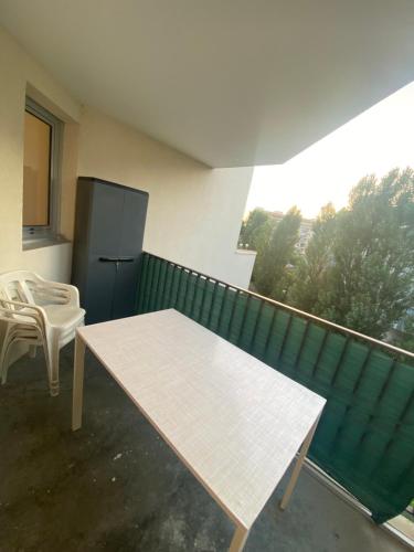 Studio avec parking privé