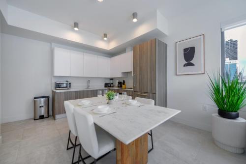 Condo with Amazing Views in the Heart of Brickell photo 9