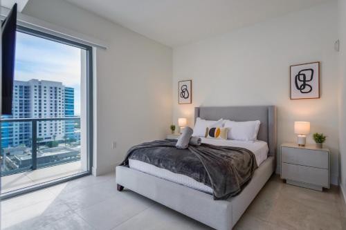 Condo with Amazing Views in the Heart of Brickell photo 10