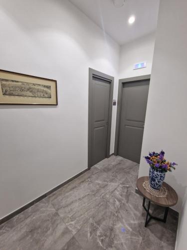 Suite Galleria Umberto I photo 76
