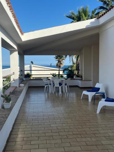 Balkón nebo terasa v ubytování Casa vacanze “Ficupala”