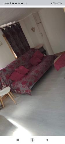 Mobilhome vintage dans camping a la ferme