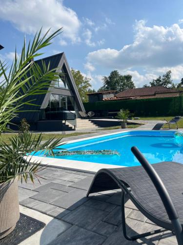 Bazén v ubytování Nikis House Beograd nebo v jeho okolí
