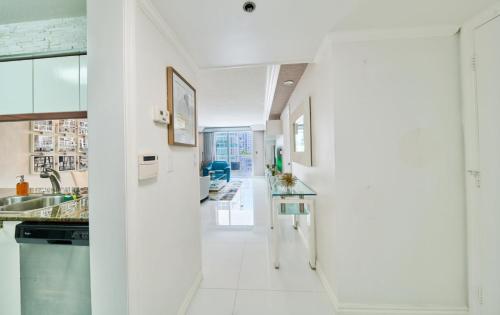 Serene View 1 BR photo 12