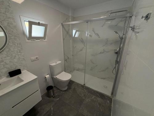 Salle de bains dans l'établissement Apartamentos La Caracola El Médano