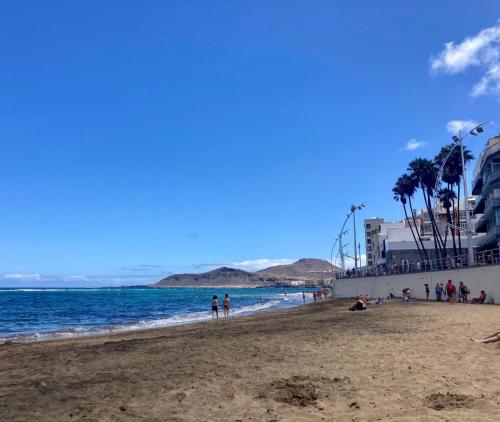 Luas Beachfront house las Canteras