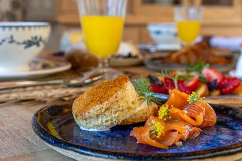 Đồ ăn tại/gần nhà nghỉ B&B