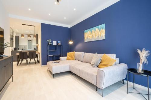 Admiral Blue Apartment with balcony 1136 Budapest, Hegedűs Gyula u. 33 kép - 3