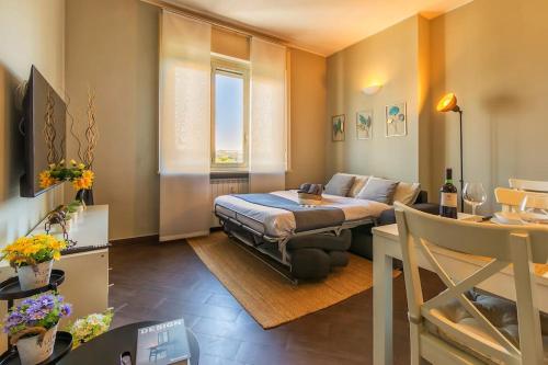 Exclusive & Strategic 2-Bedroom Apartment, 50m from M4