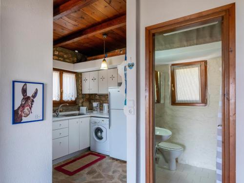 Gallery image of Elena's Traditional DreamHouse in Krotiri