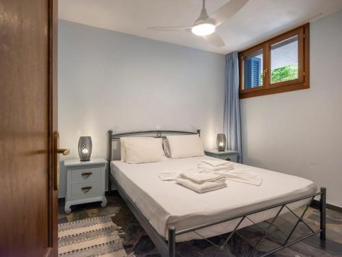 Gallery image of Elena's Traditional DreamHouse in Krotiri