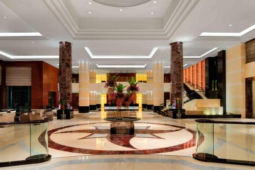 Vstupní hala nebo recepce v ubytování Radisson Blu Cebu