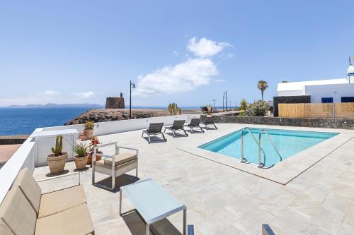 Lanzarote Villa The One