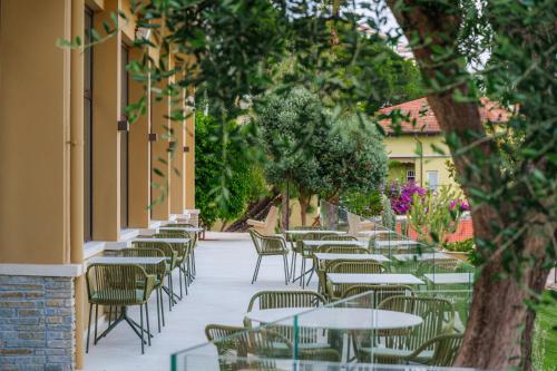 Taman di luar Hotel Villa Levi