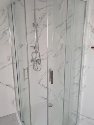 Koupelna v ubytování Apartament GUCIO