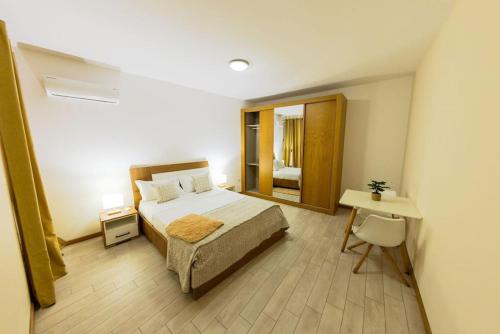 Ένα ή περισσότερα κρεβάτια σε δωμάτιο στο Jet Ap & Car 12 - AC