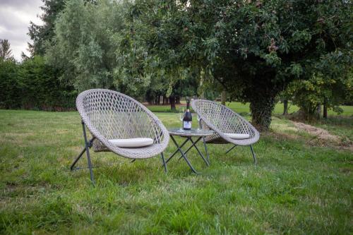 Zahrada ubytování Stunning Studio with Countryside Views & Parking