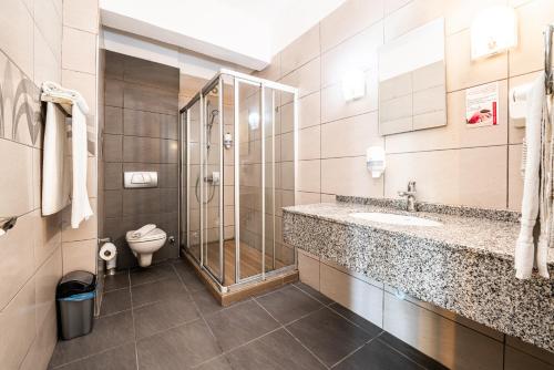 Koupelna v ubytování Manolya Hotel