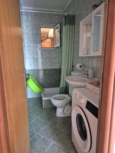 Koupelna v ubytování Apartment Kristić - Saplunara, Mljet