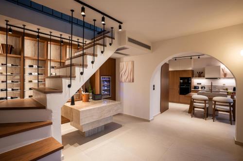 Η κουζίνα ή μικρή κουζίνα στο Fregata Luxury Villa