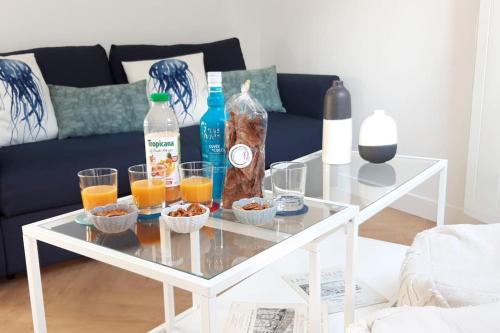 Nápoje v ubytování La Porte Saint Mi-Sel, Gîte au coeur de la cité médiévale