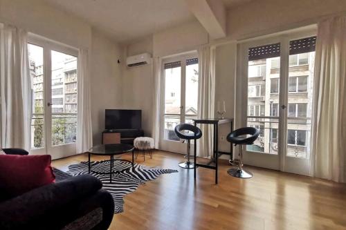 CDV stylish Athens flat