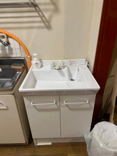 Three beds apartment with kitchen by Shinsaibashi