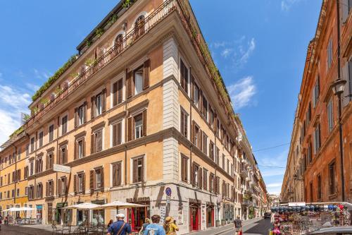 Spanish Steps Modern Gem