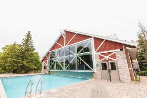 Πισίνα στο ή κοντά στο PetFriendly, 2 KingBeds, Gym, Pool, Netflix